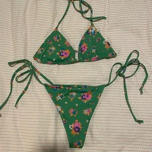 Frankie’s Bikinis Tia Bikini Set Medium